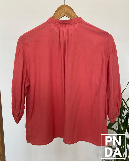 Blusa Henley sandía Uniqlo