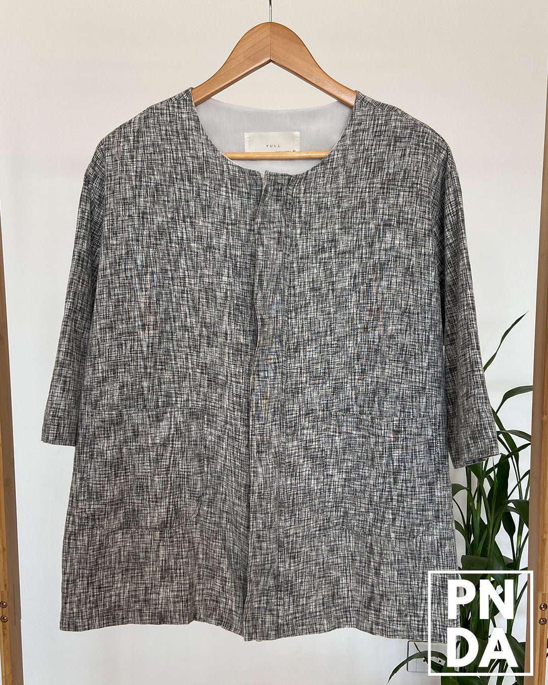 Blazer Blanco y Negro YULL
