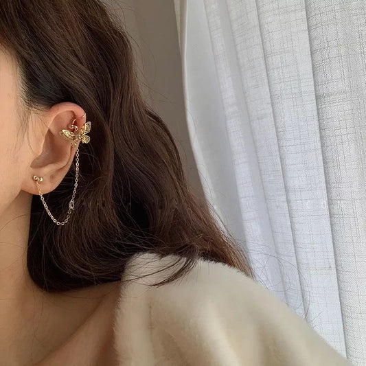 EAR CUFF BUTTERFLY CHAIN