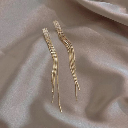 ARETES BLING CHAIN