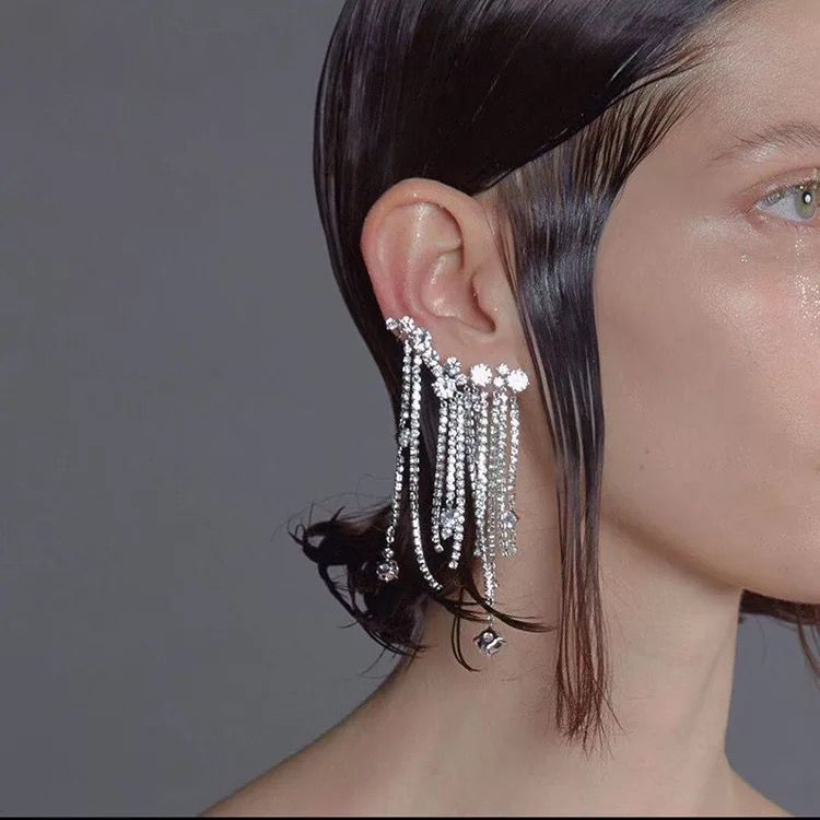 EAR CUFF GLAM SHINY CHAIN SILVER
