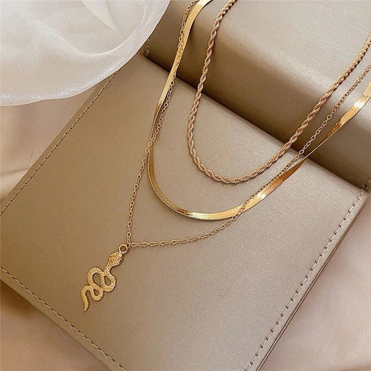 COLLAR SNAKE TRIPLE CHAIN