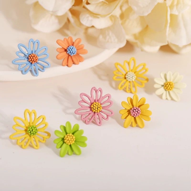 ARETES FLOWERS COLORS