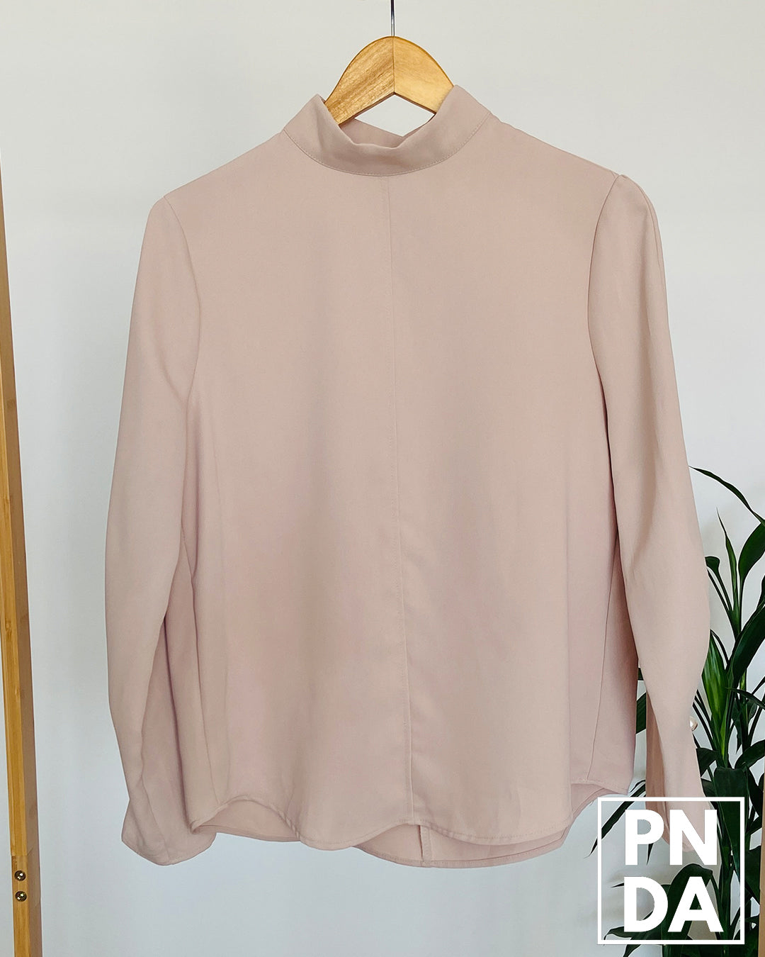 Blusa Beige AROUND
