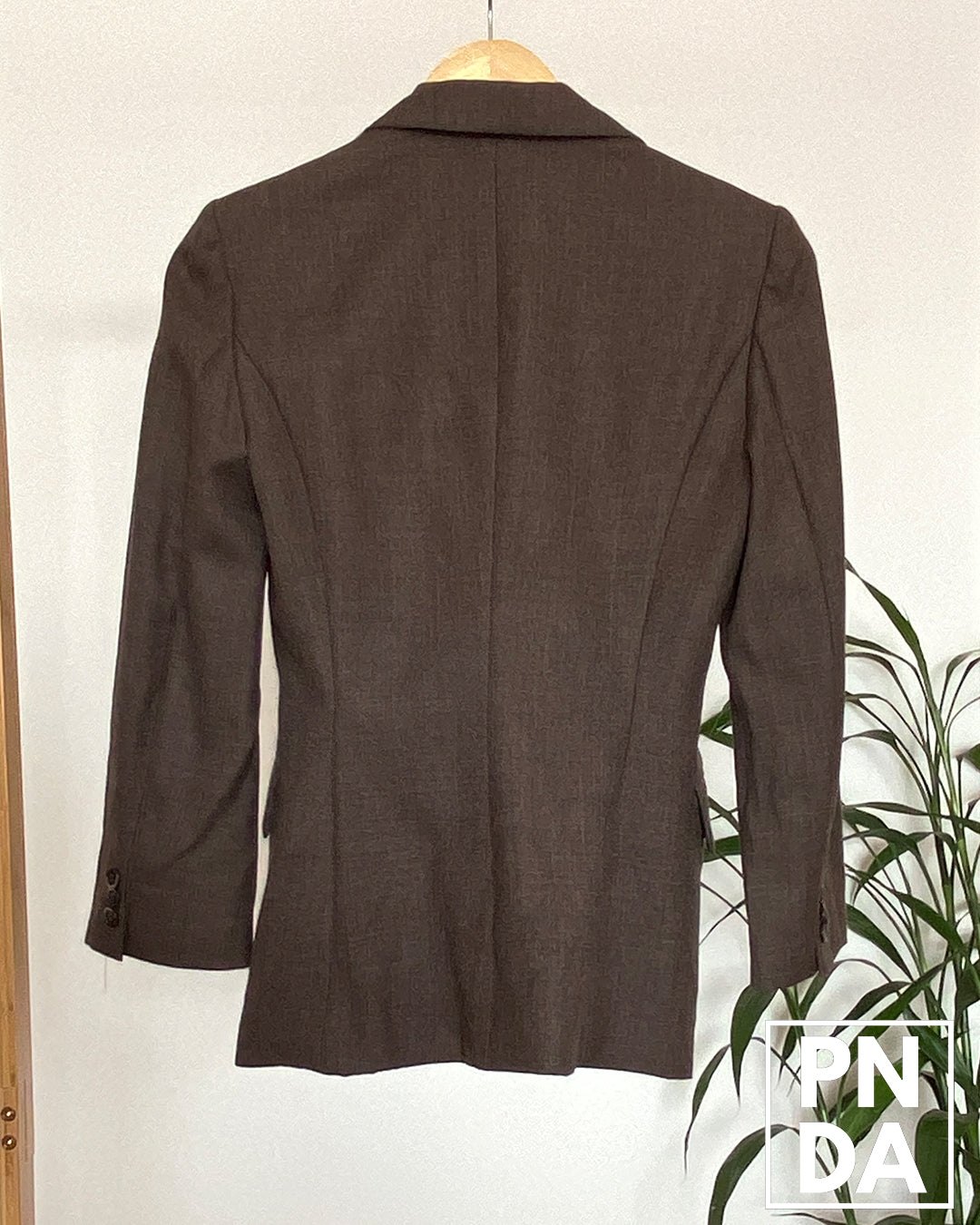 Blazer cafe Identi