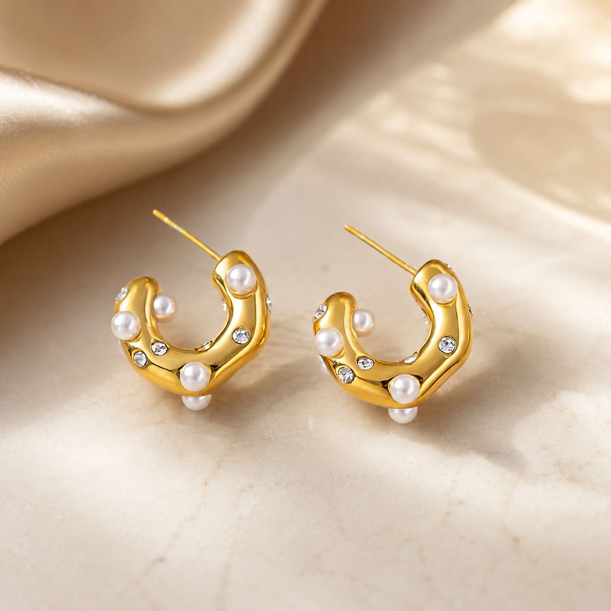 Aretes Selene